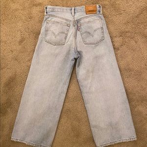 Levi’s wide leg jeans size 24